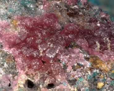 Ahlfeldite